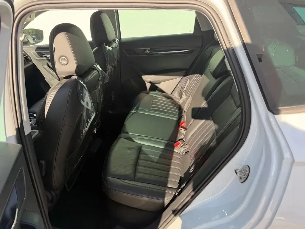 Gebraucht Skoda Karoq Style 150 PS (110 kW) 2018 Weiß SUV