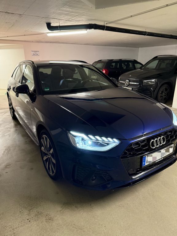 Blau Gebraucht 2021 Audi A4 S-Line Limousine | 19.990 € (Superpreis) - Bild 1/4