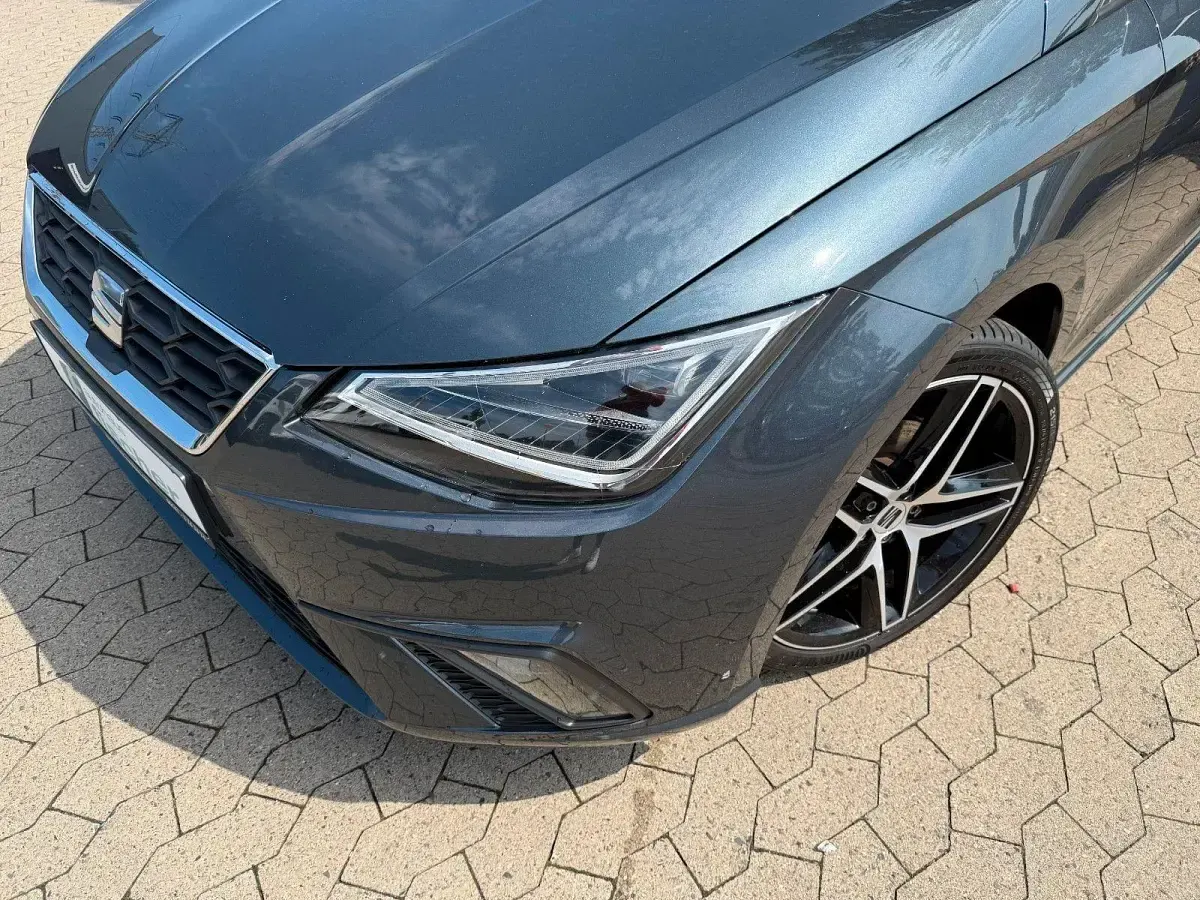 Gebraucht Seat Ibiza FR 110 PS (80 kW) 2023 Grau Kleinwagen