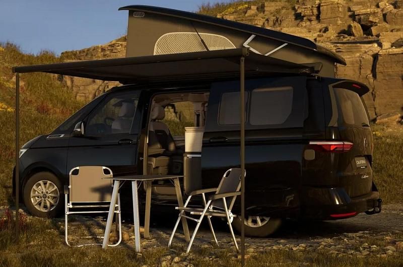 Neu VW California California 150 PS (110 kW) 2025 Deep black perleffekt Van