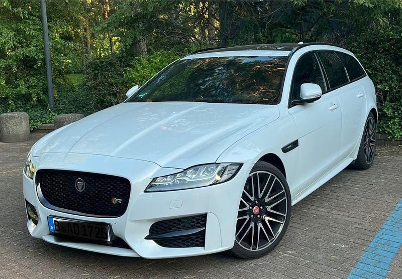 Weiß Gebraucht 2018 Jaguar XF Sportbrake R-Sport Kombi | 18.700 € (Fairer Preis) - Bild 1/4