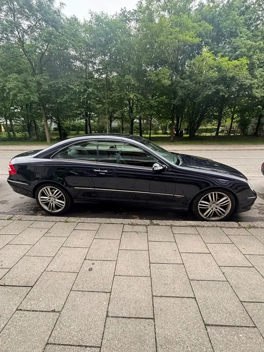Gebraucht Mercedes CLK200 163 PS (119 kW) 2003 Blau Coupé