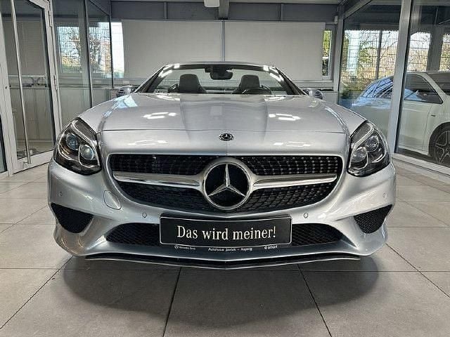 Silber Gebraucht 2017 Mercedes SLC200 Cabrio | 31.440 € (Teuer) - Bild 1/4
