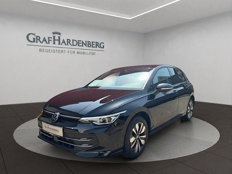 Schwarz Gebraucht 2024 VW Golf VIII Goal Limousine | 28.222 € (Superpreis) - Bild 1/4