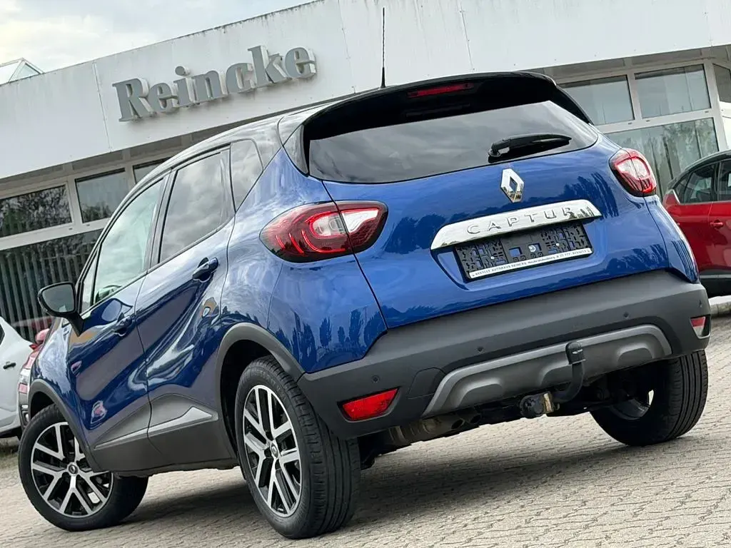 Gebraucht Renault Captur 150 PS (110 kW) 2019 Blau SUV