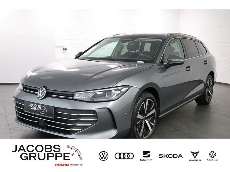 Grau Gebraucht 2024 VW Passat Business Kombi | 35.940 € (Guter Preis) - Bild 1/4