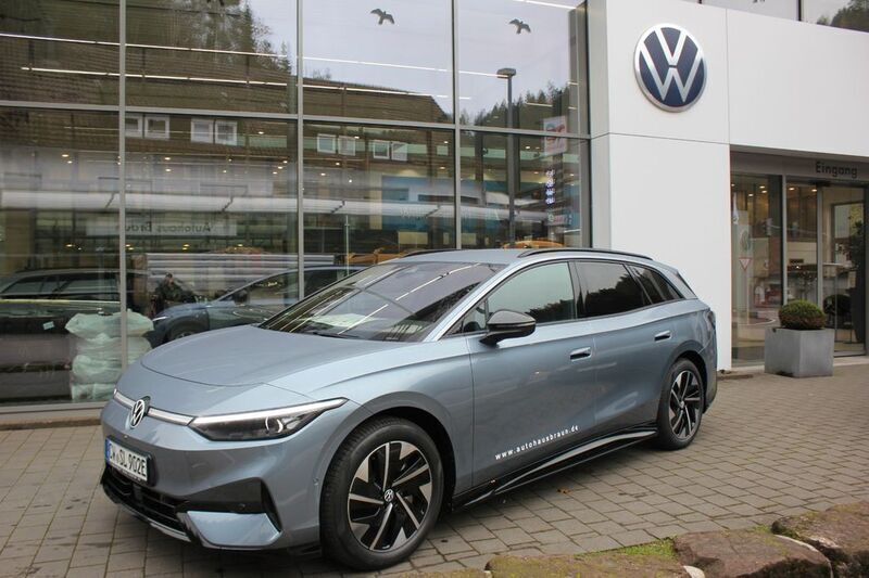 Stonewashed blue metallic Gebraucht 2024 VW ID.7 Pro Limousine | 51.490 € (Teuer) - Bild 1/4
