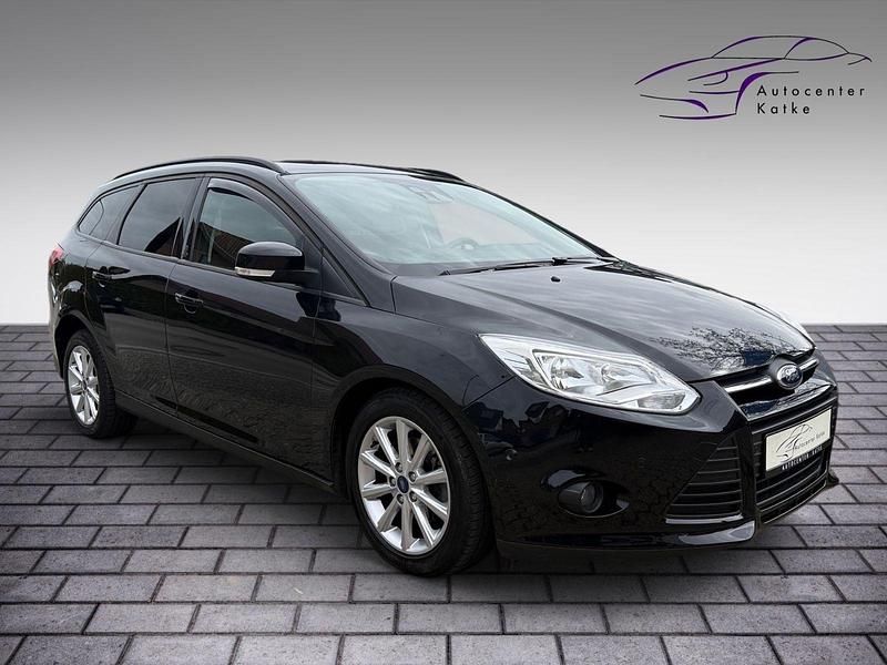 Usata Ford Focus 105 CV (77 kW) 2013 Nero Station wagon