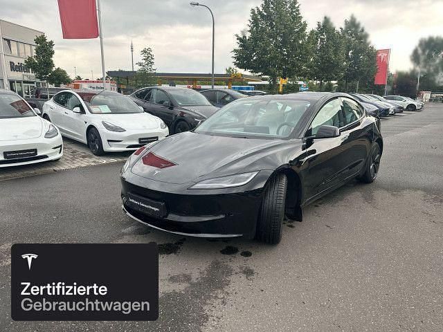 Schwarz Gebraucht 2024 Tesla Model 3 Long Range Limousine | 45.000 € - Bild 1/4