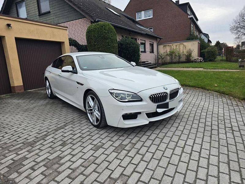 Weiß Gebraucht 2017 BMW 640 M Sport Coupé | 26.490 € (Fairer Preis) - Bild 1/4