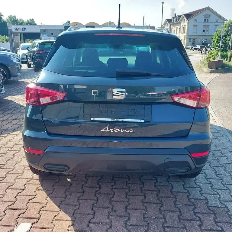 Neu Seat Arona Style 116 PS (85 kW) 2026 Blau SUV