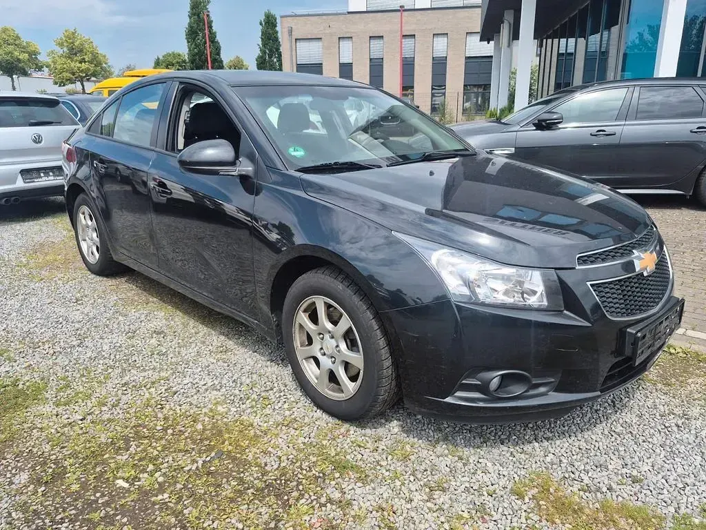 Gebraucht Chevrolet Cruze LT 163 PS (119 kW) 2013 Carbon flash (metallic) Limousine