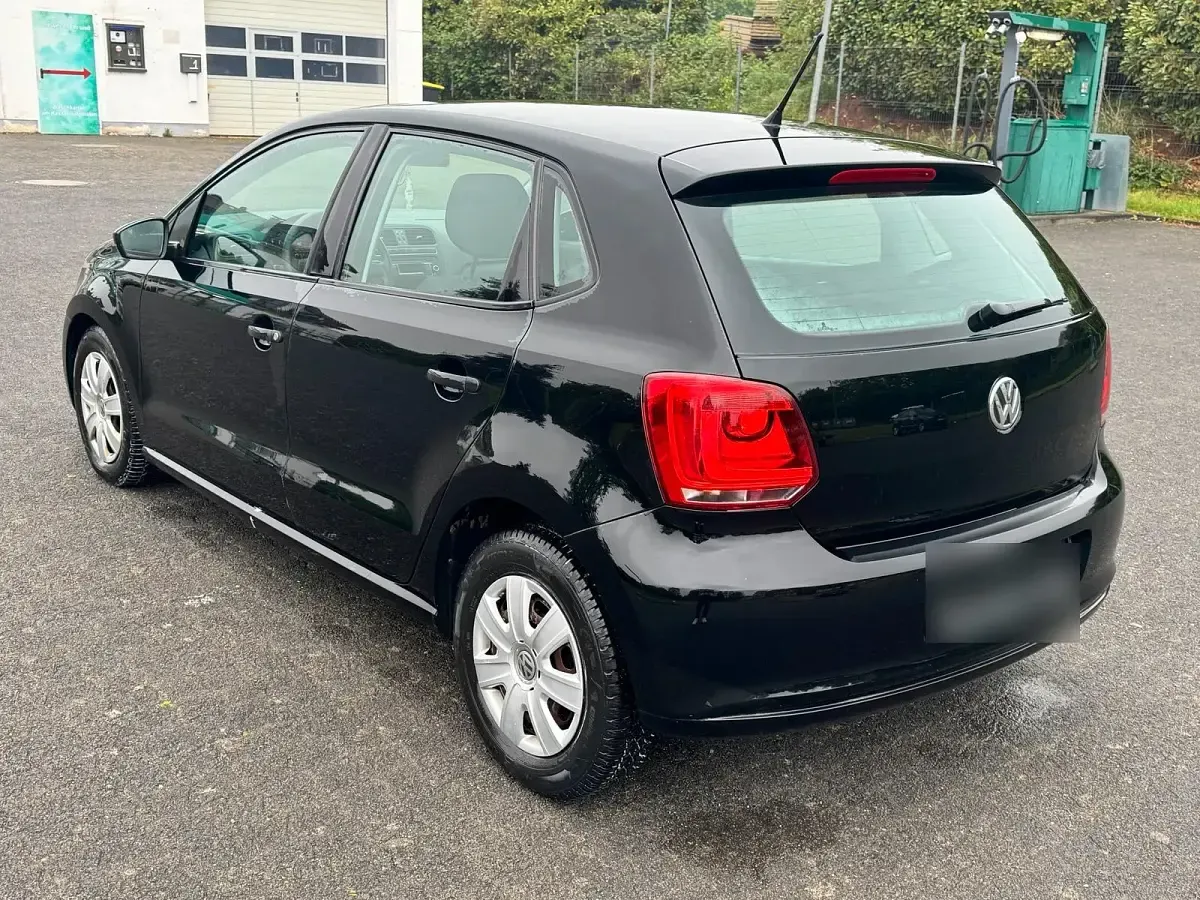 Używany VW Polo 60 KM (44 kW) 2012 Czarny Hatchback