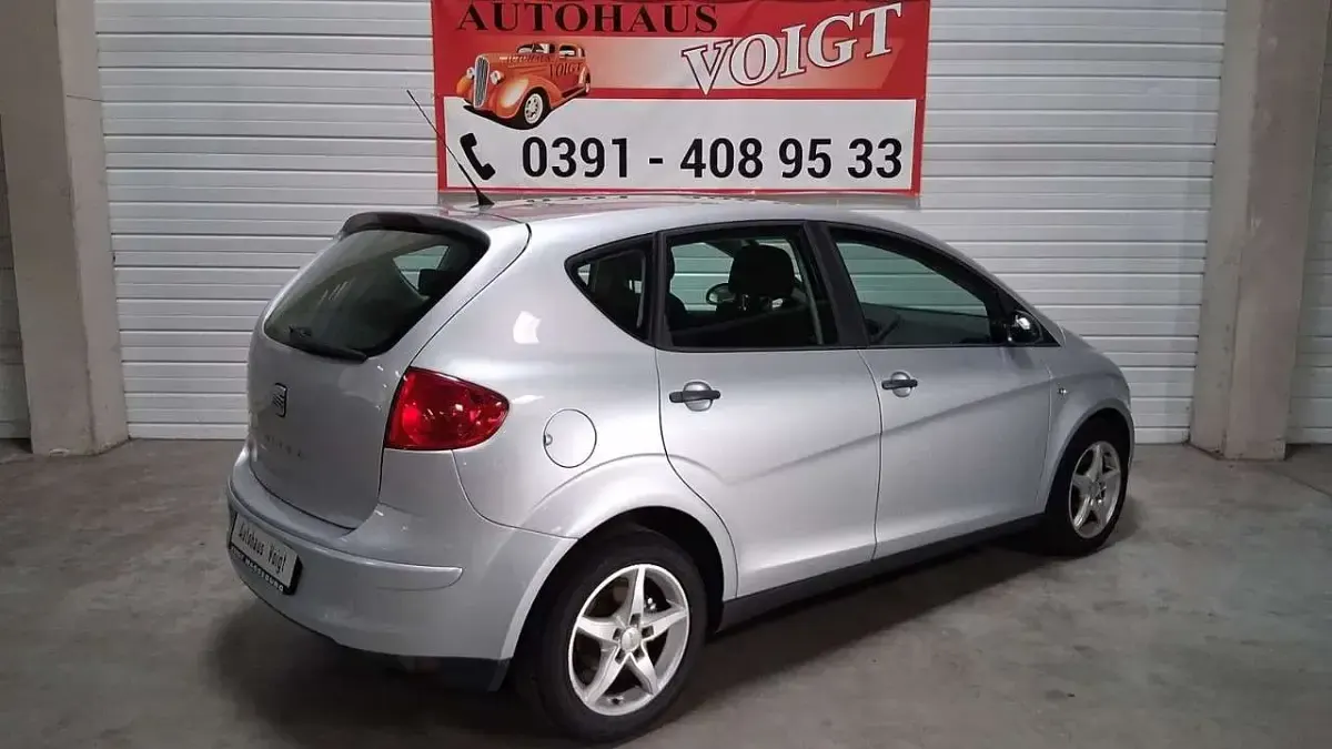 Gebraucht Seat Altea 105 PS (77 kW) 2008 Grau Van / Kleinbus