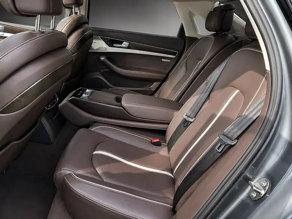 Second-hand Audi A8 Design 262 CP (192 kW) 2017 Gri Berlinǎ