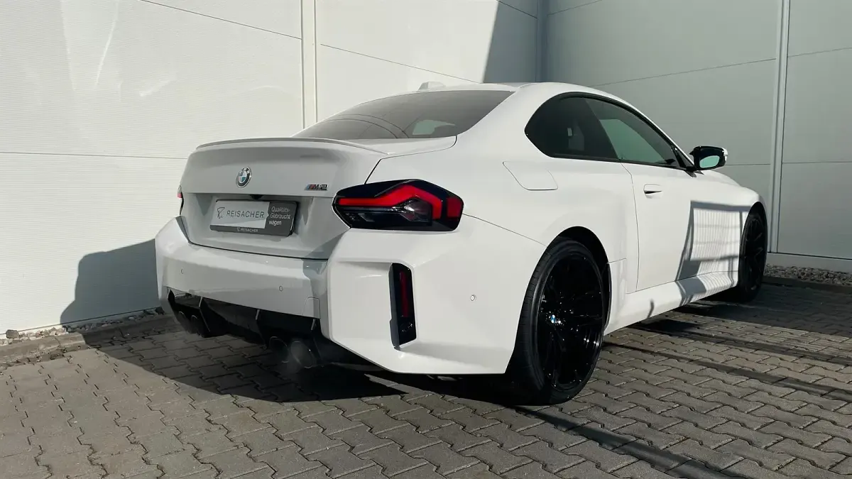 Gebraucht BMW M2 Shadowline 480 PS (353 kW) 2025 Alpinweiß uni Coupé