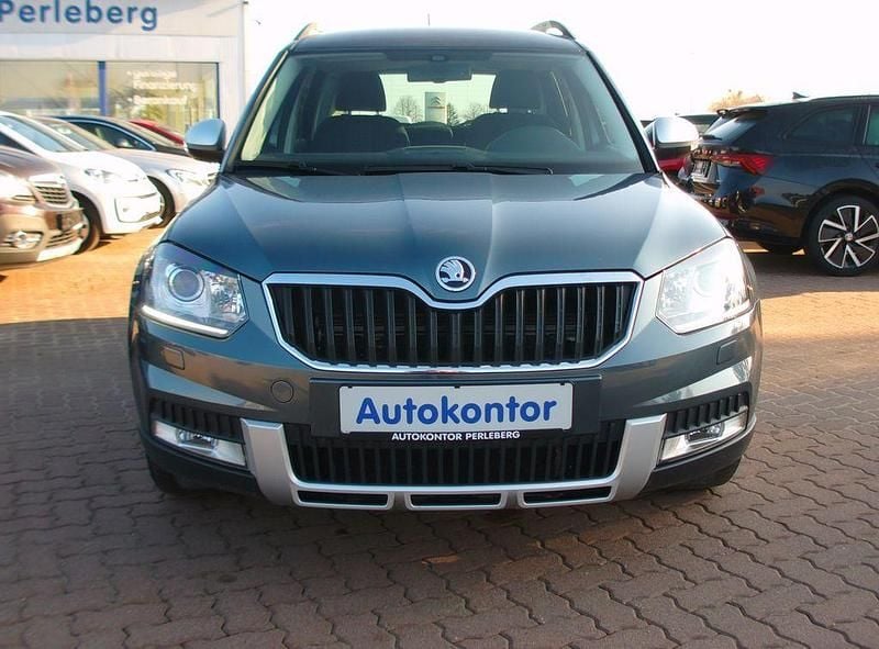 Gebraucht Skoda Yeti Adventure 110 PS (80 kW) 2014 Grau SUV