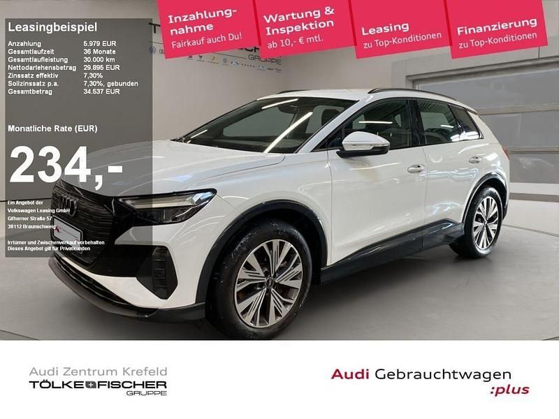 Gletscherweiss (metallic) Gebraucht 2022 Audi e-tron Ambiente SUV | 32.429 € (Fairer Preis) - Bild 1/4