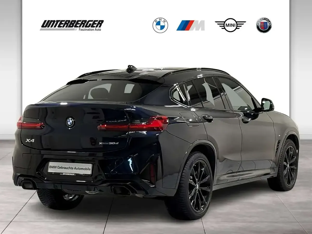 Gebraucht BMW X4 M Sport 286 PS (210 kW) 2025 M carbonschwarz SUV