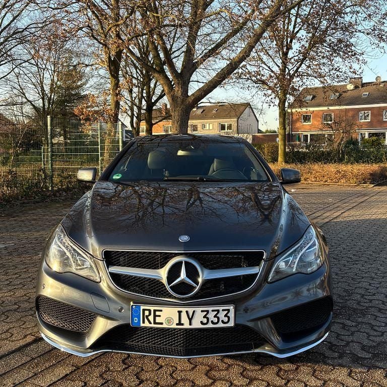 Gebraucht Mercedes E400 333 PS (244 kW) 2013 Coupé