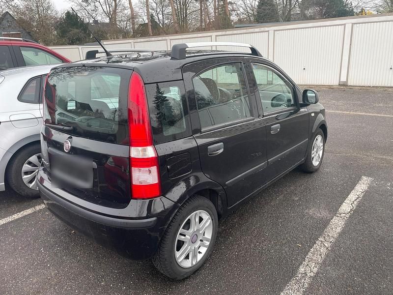 Gebraucht Fiat Panda 69 PS (50 kW) 2010 Schwarz Kleinwagen