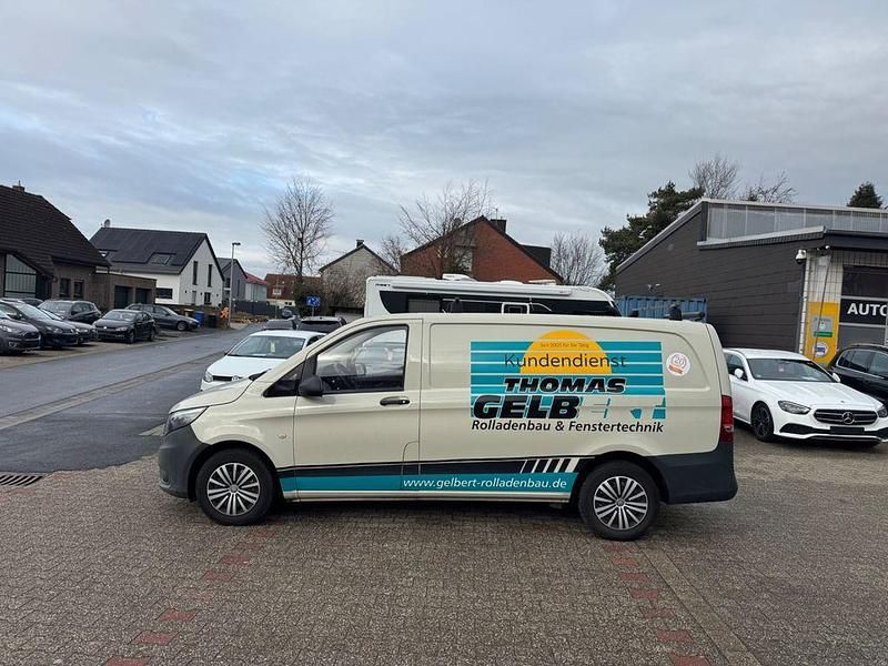 Gebraucht Mercedes Vito 102 PS (75 kW) 2020 Grau Van