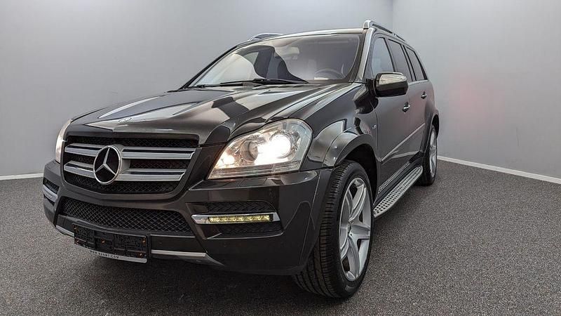 Gebraucht Mercedes GL350 AMG line 211 PS (155 kW) 2010 Braun SUV