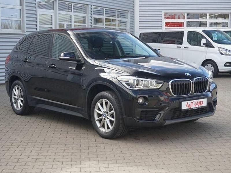 Gebraucht BMW X1 Advantage 192 PS (141 kW) 2019 Schwarz SUV