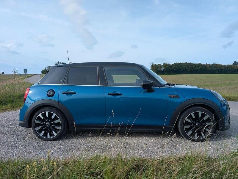 Gebraucht Mini Cooper S 178 PS (130 kW) 2021 Blau Kleinwagen