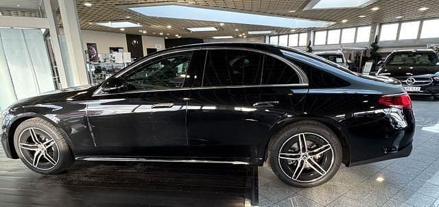 Gebraucht Mercedes E220 Advanced 197 PS (144 kW) 2025 Schwarz Limousine