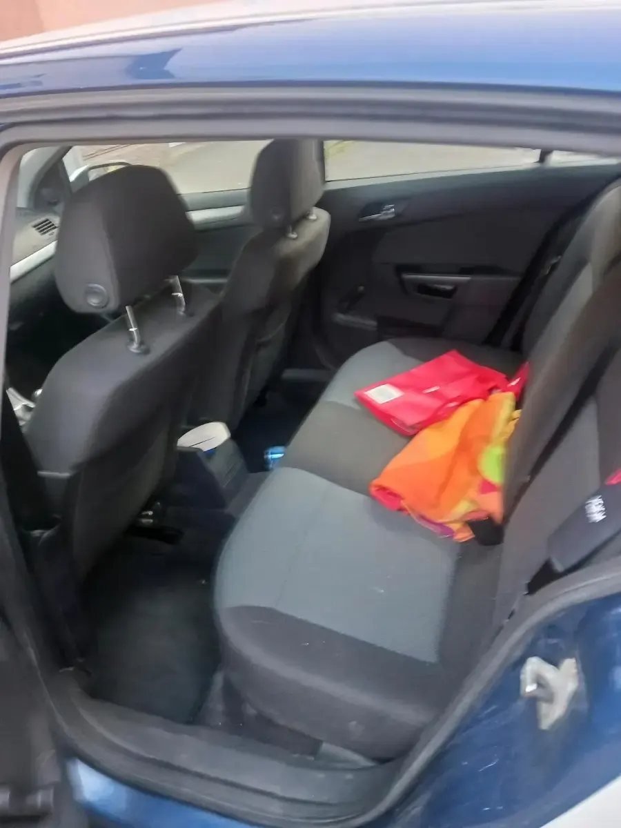 Gebraucht Opel Astra 2005 Andere farben Kleinwagen