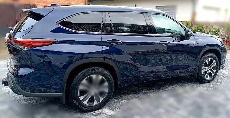 Gebraucht Toyota Highlander 292 PS (214 kW) 2022 Blau SUV