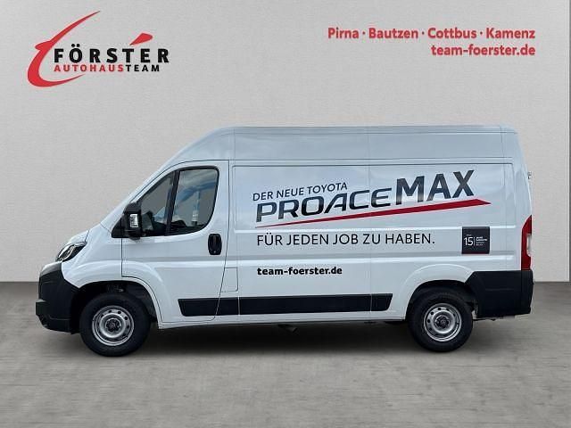 Gebraucht Toyota Proace 140 PS (102 kW) 2024 Weiß Van / Kleinbus