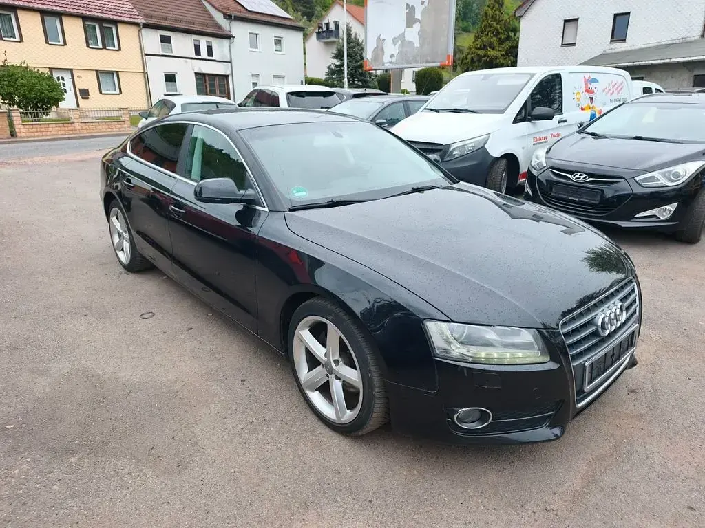 Gebraucht Audi A5 Sportback 170 PS (125 kW) 2011 Schwarz Kleinwagen