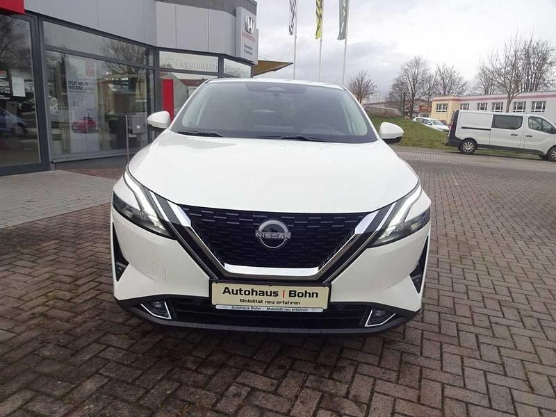 Gebraucht Nissan Qashqai N-Connecta 140 PS (102 kW) 2024 Weiß SUV