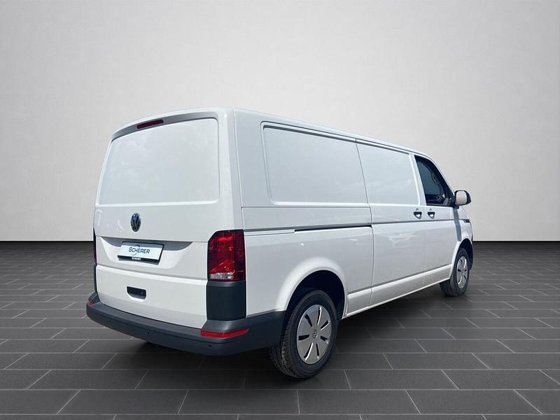 Gebraucht VW Transporter 110 PS (80 kW) 2024 Candyweiß Van