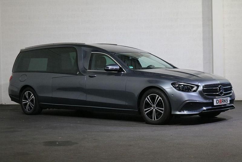 Gebraucht Mercedes E200 160 PS (117 kW) 2020 Grau