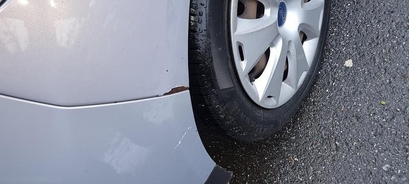 Gebraucht Ford C-MAX 125 PS (91 kW) 2011 Grau Van / Kleinbus