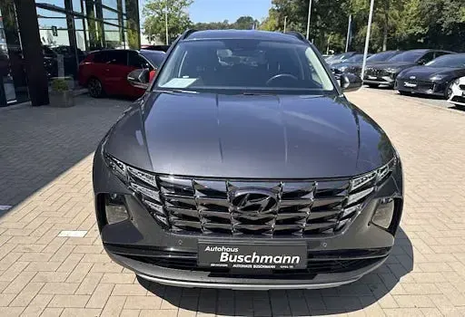 Gebraucht Hyundai Tucson Trend 136 PS (100 kW) 2023 Grau SUV