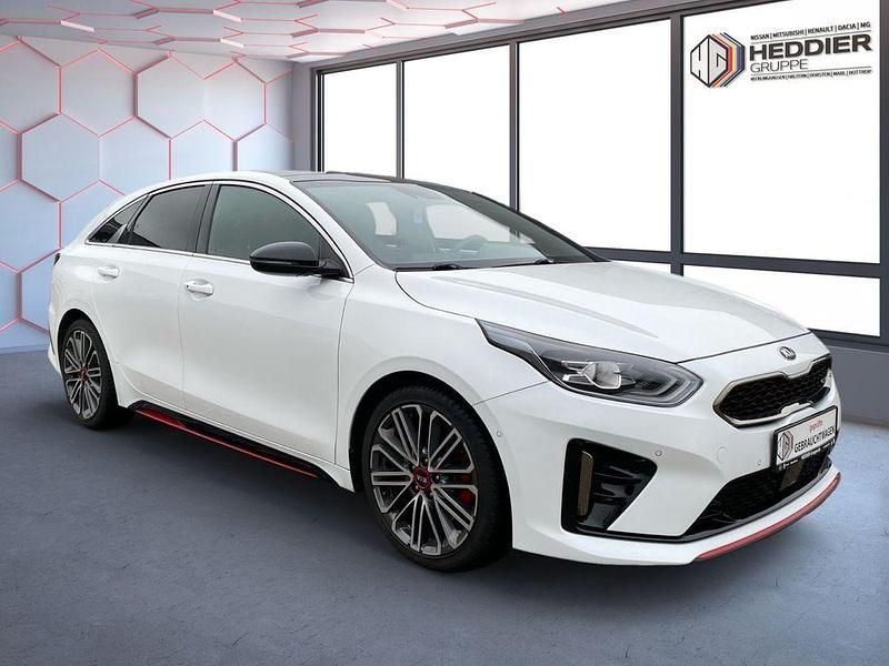 Gebraucht Kia ProCeed GT 204 PS (150 kW) 2020 (hw2) deluxe white m Kombi