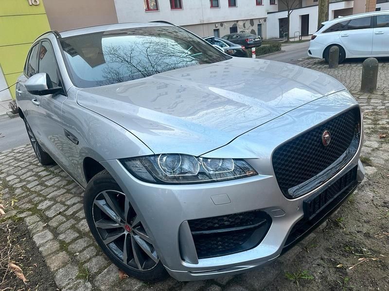 Gebraucht Jaguar F-Pace 250 PS (183 kW) 2019 Silber SUV