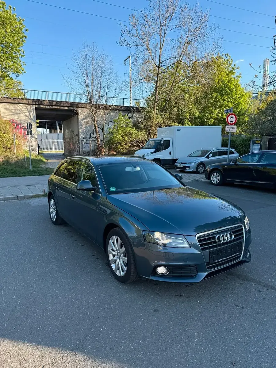 Second-hand Audi A4 160 CP (117 kW) 2009 Gri Break