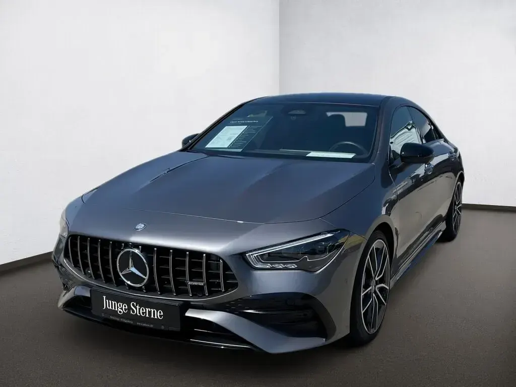 Gebraucht Mercedes CLA35 AMG AMG 306 PS (225 kW) 2025 Metalliclack mountaingrau Coupé