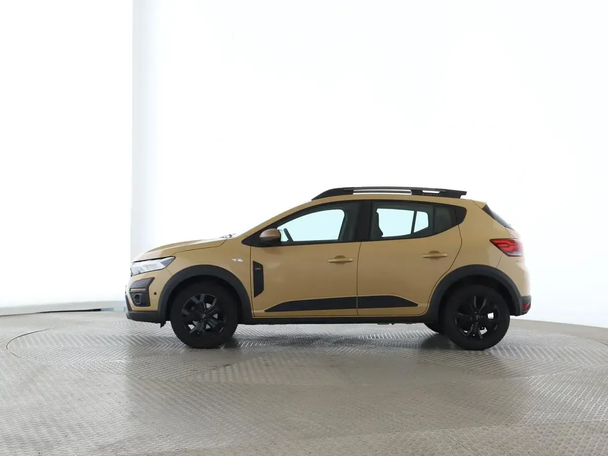 Gebraucht Dacia Sandero Extreme 110 PS (80 kW) 2024 Beige ochre (beige) SUV