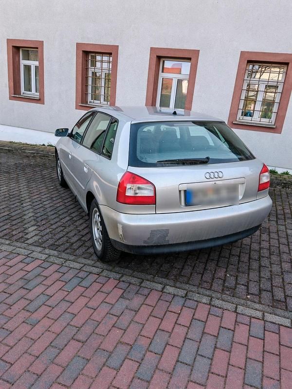 Gebraucht Audi A3 101 PS (74 kW) 2001 Silber Kleinwagen