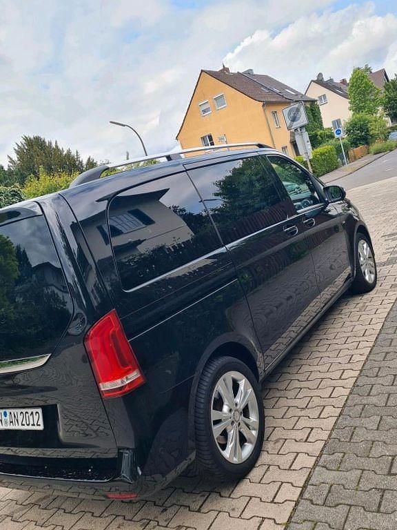Gebraucht Mercedes V250 190 PS (139 kW) 2016 Schwarz Van / Kleinbus