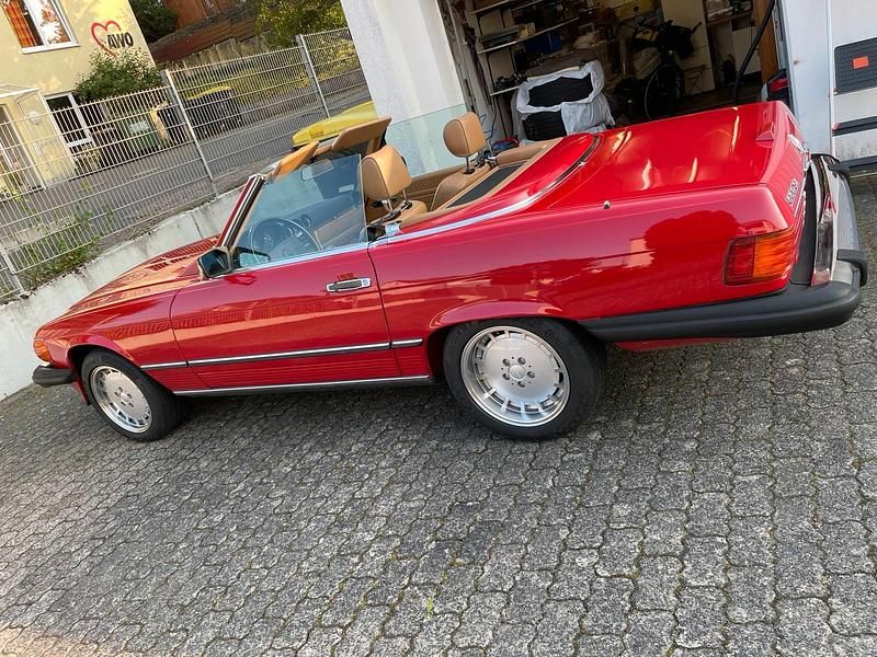 Gebraucht Mercedes 560 231 PS (169 kW) 1989 Rot Cabrio