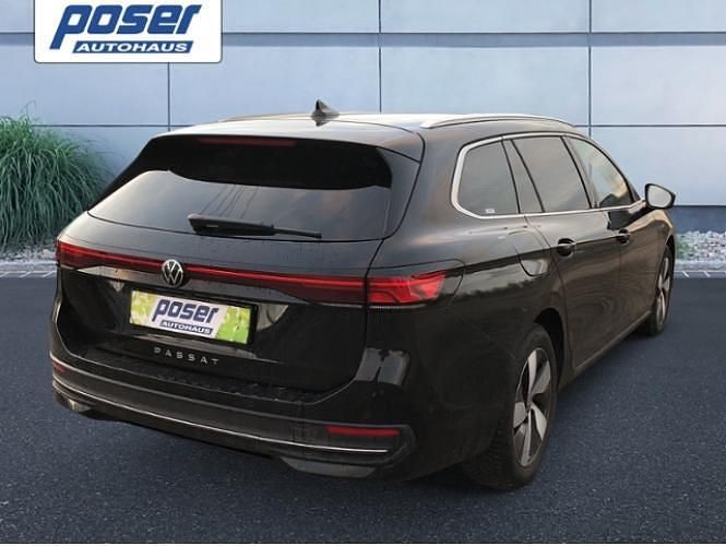 Gebraucht VW Passat Business 150 PS (110 kW) 2024 Schwarz Kombi