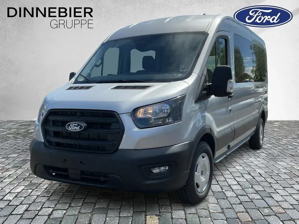 Nowe Ford Transit Trend 131 KM (96 kW) 2026 Srebrny Kombi