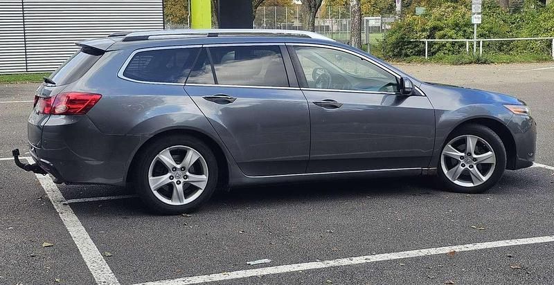 Gebraucht Honda Accord Executive 150 PS (110 kW) 2009 Kombi